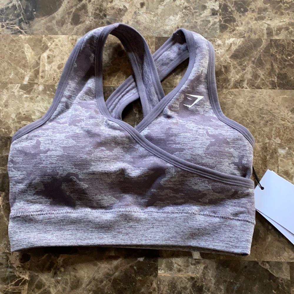 Gymshark Camo Seamless Sports Bra Size Small (Never Worn, with Tags)